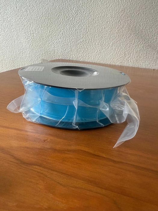 1.75mm Filamento PLA azul fosforescente para impressora 3D Olivais • OLX.pt