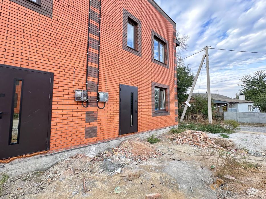 Двоповерховий Таунхаус з ремонтом Без комісії