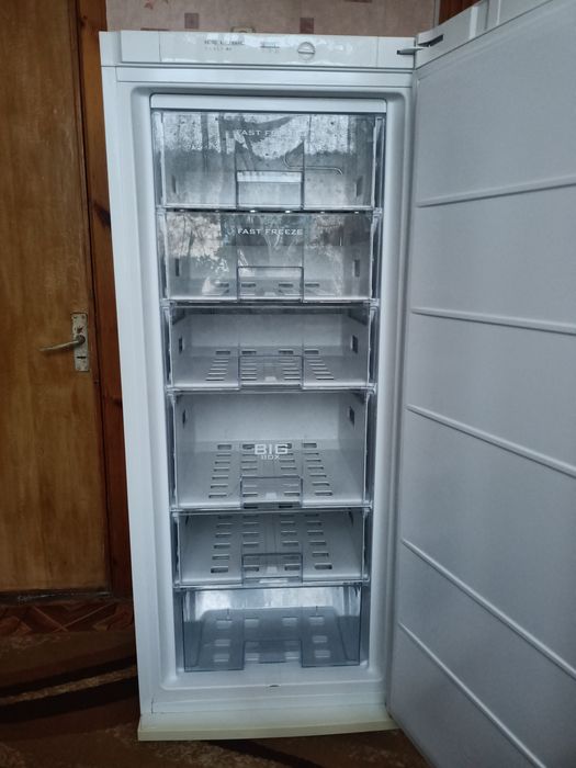 Морозильна камера Snaige ice logic