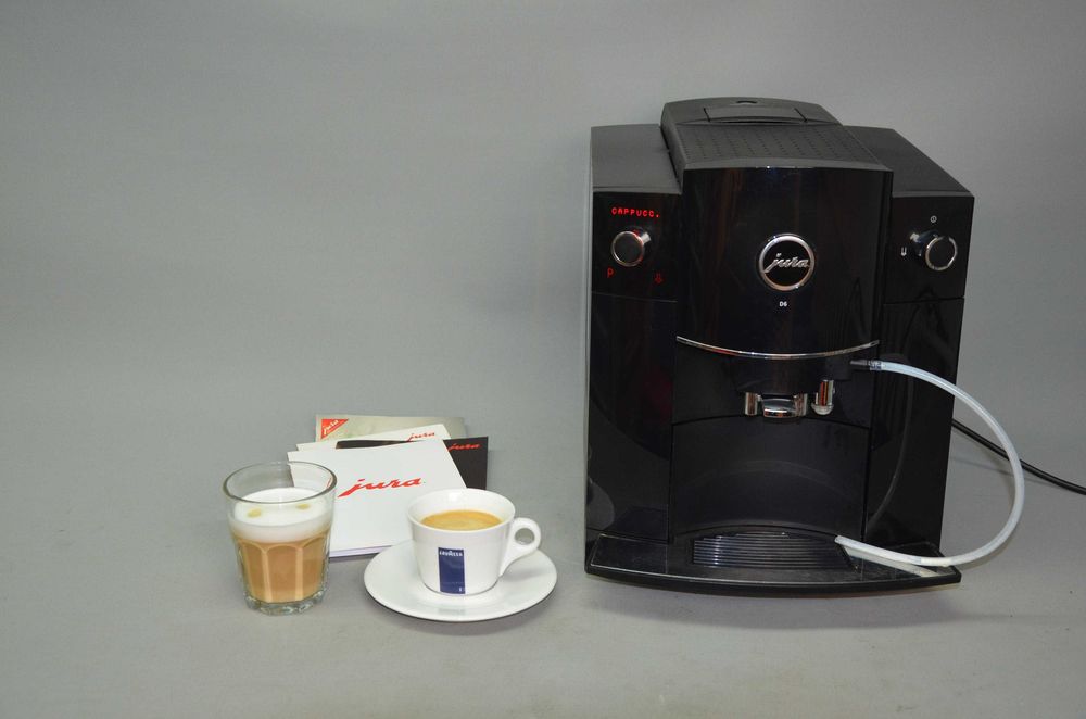 Jura D6 One Touch Cappuccino Automayczny ekspres do kawy