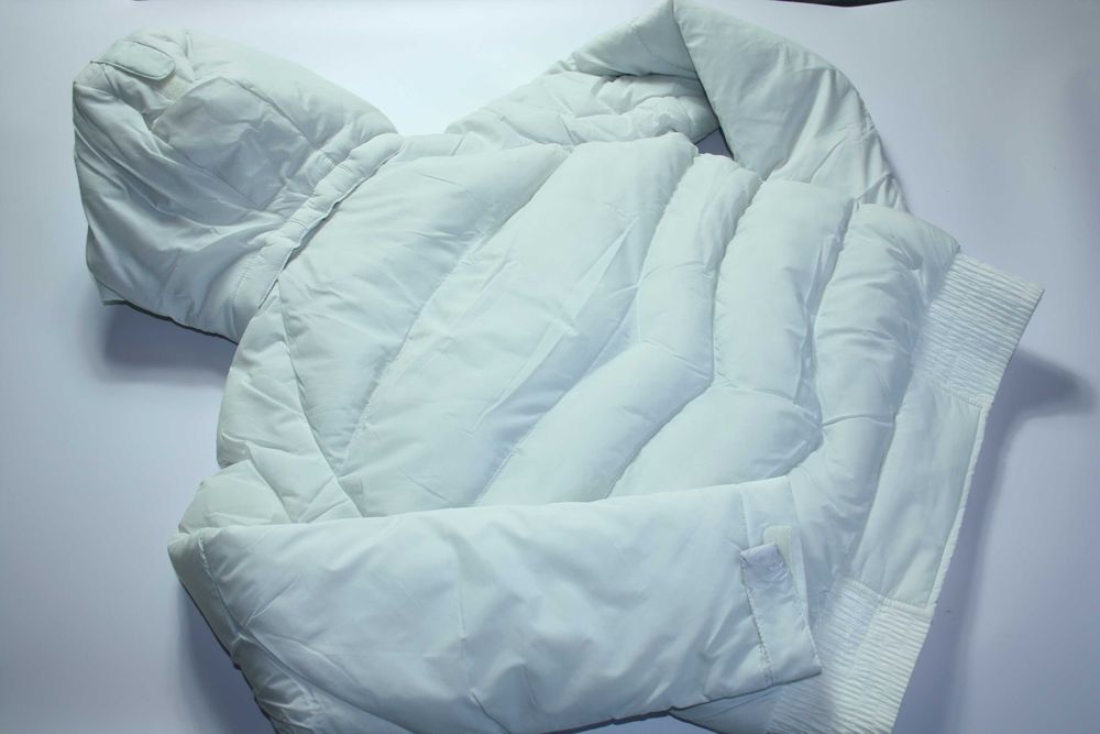 Kurtka damska biała puchowa Campus NELA JCK XS 34