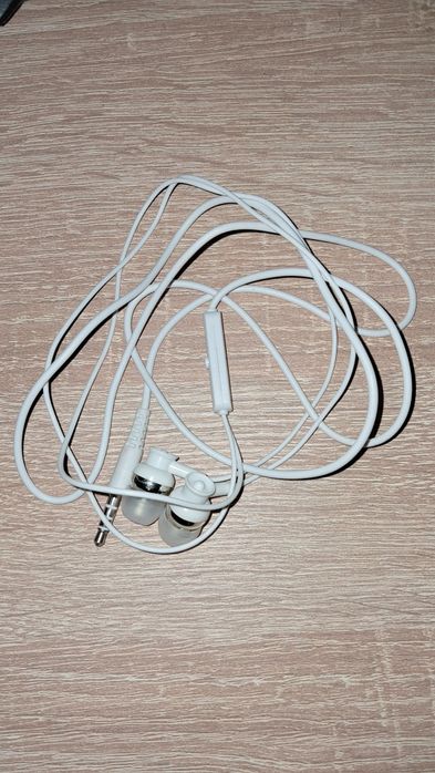 Bluetooth наушники Anker Soundcore Life Q20 і samsung