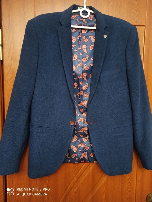 Чоловічий піджак