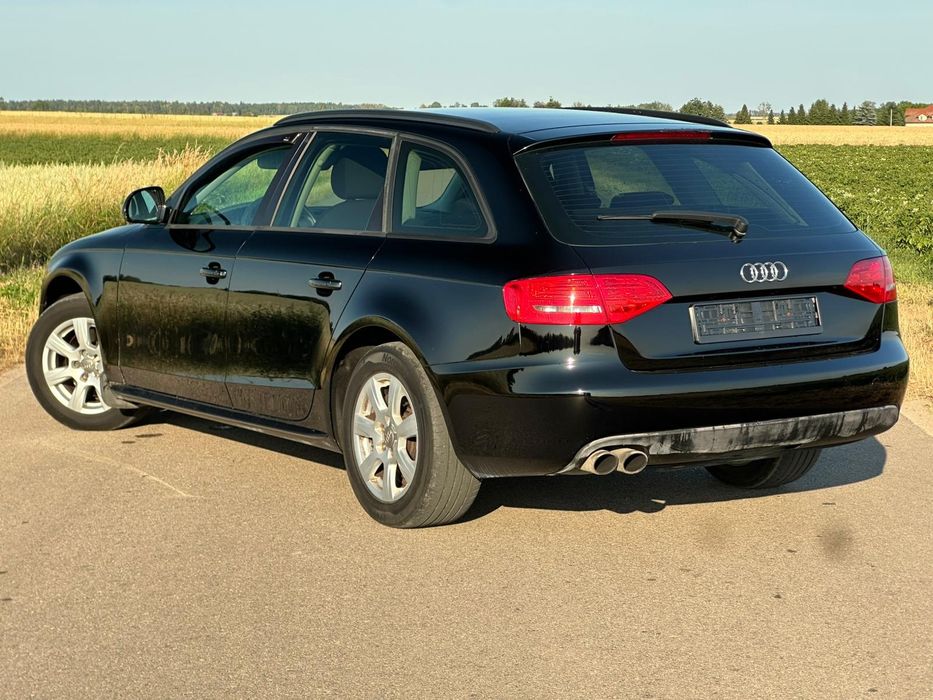 Audi a4 b8 1.8T  LED Xenon automat
