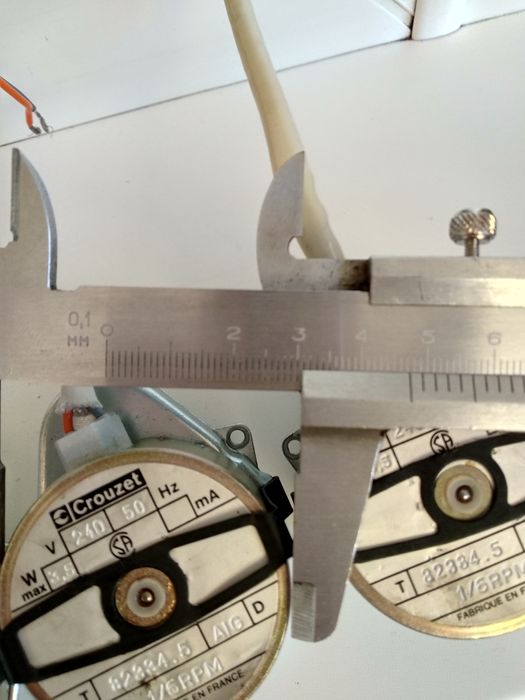 Электродвигатель Crouzet с редуктором в сборе.