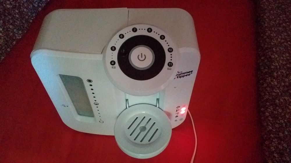 TOMMEE TIPPEE preparador de biberão como novo
