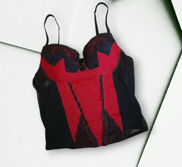 Бюстгальтер з корсетом