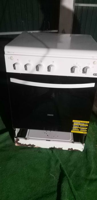Fogão a gás Zanussi