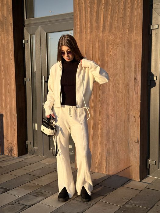 Теплий вʼязаний костюм на блискавці в кольорах Розмір S/M