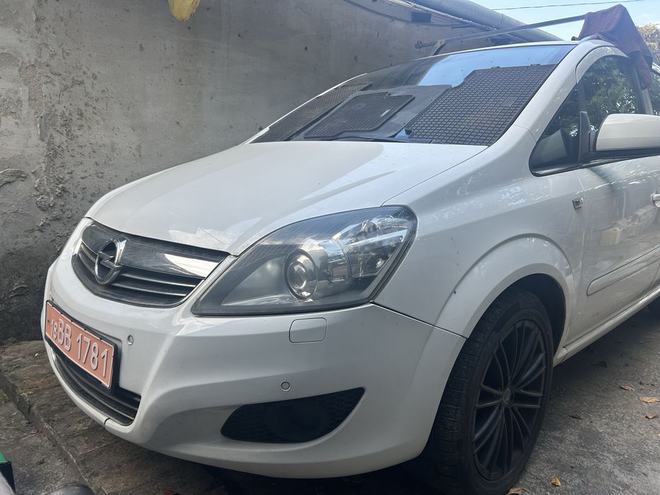 Opel zafira 1,7dizel
