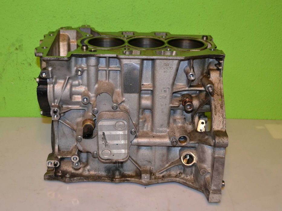 Blok silnika PEUGEOT Citroen OPEL 1.2 PURETECH  HNO1