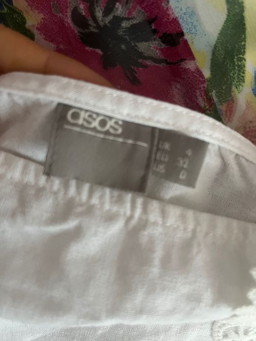 sukienka asos haft