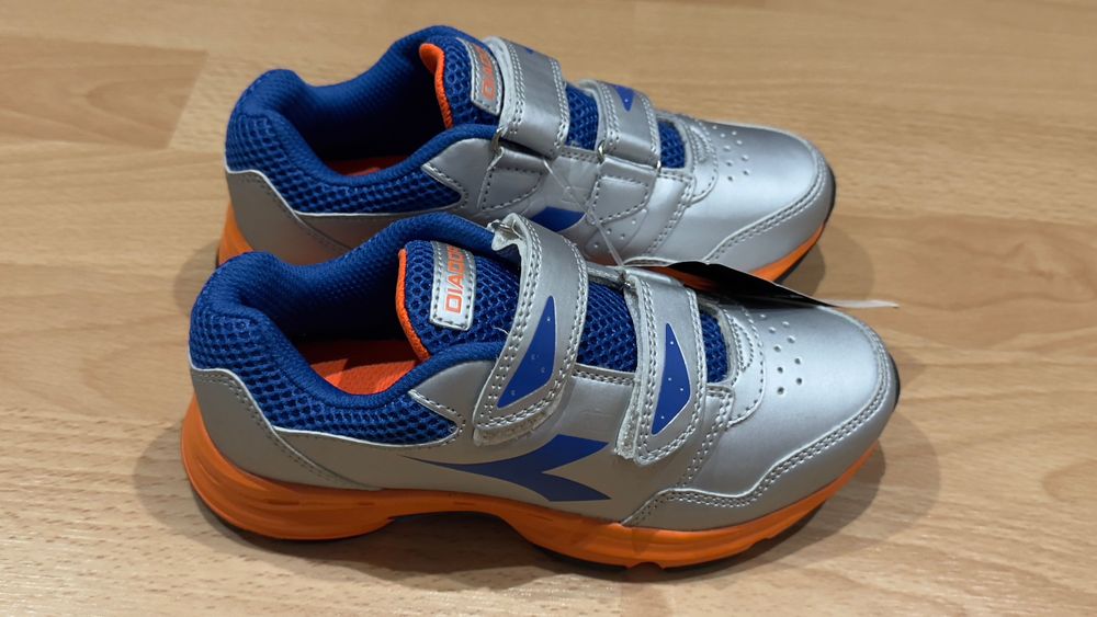 Кроссовки детские Diadora. Новые