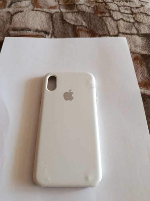 Чехлы на iphone.