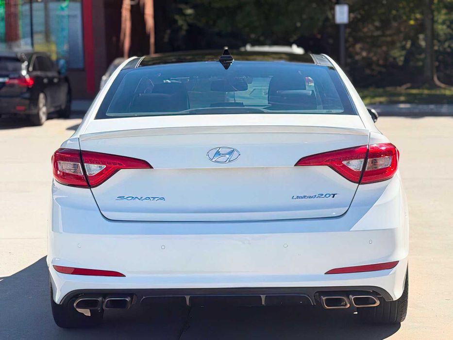 Hyundai Sonata Limited      2017