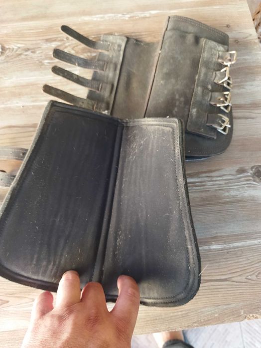 Caneleiras de equitação