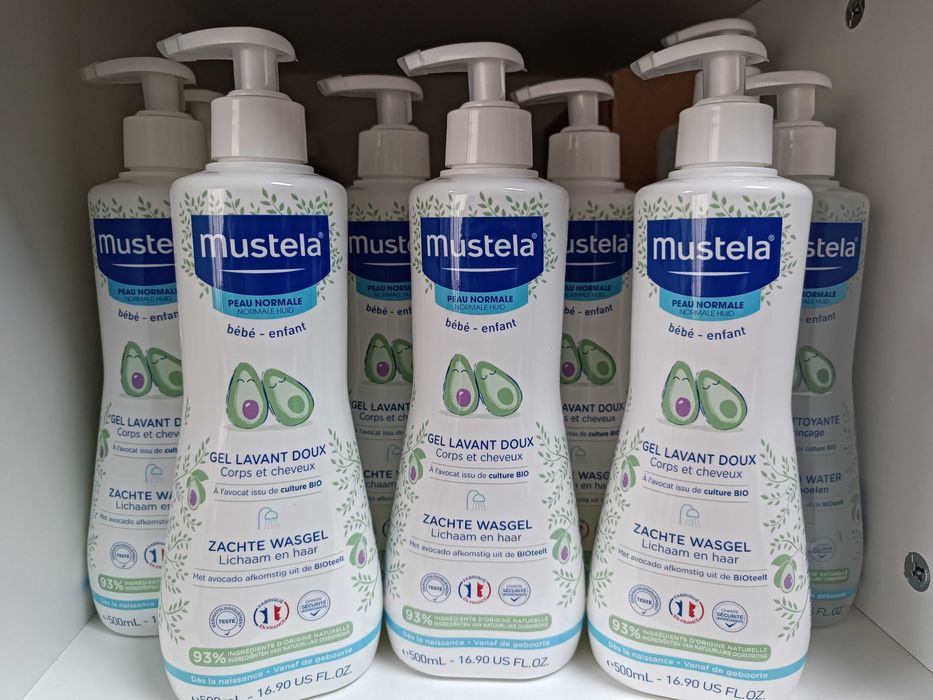 Mustela гель для тіла та волосся з авокадо для дітей avocado gel