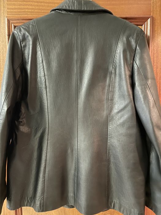 Casaco em pele genuína