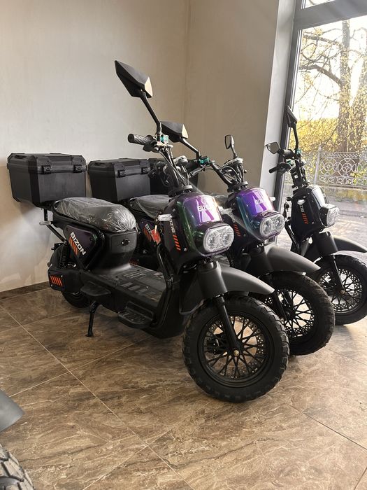 Безкоштовна доставка.Елетроскутер BIZON 1200 watt 72V25A CR4 fada crosser