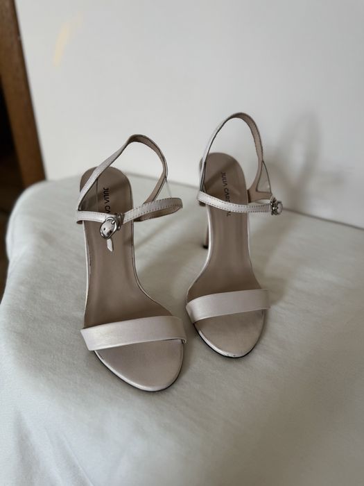 Босоніжки літні