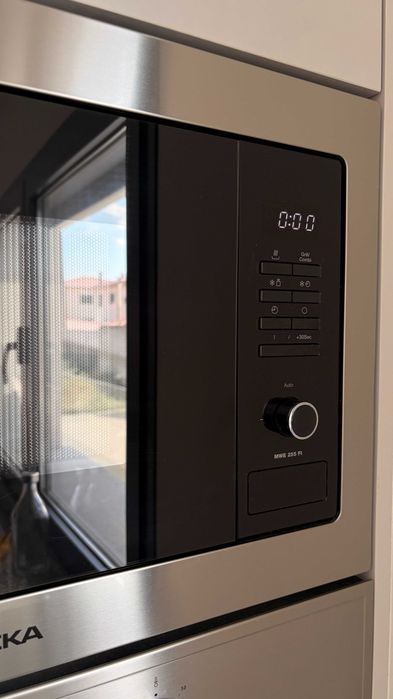 Micro-ondas encastre TEKA MWE 255 FI 25L com grill inox