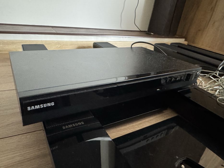 Kino domowe Samsung HT-E355
