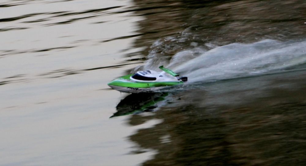 Катер на радіокеруванні FeiLun FT009 High Speed Boat (зелений)