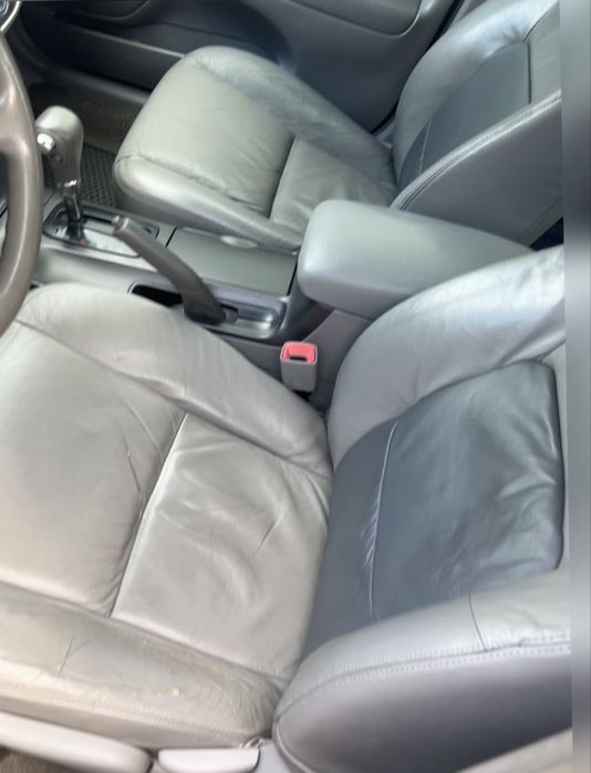 Toyota Camry 30 .