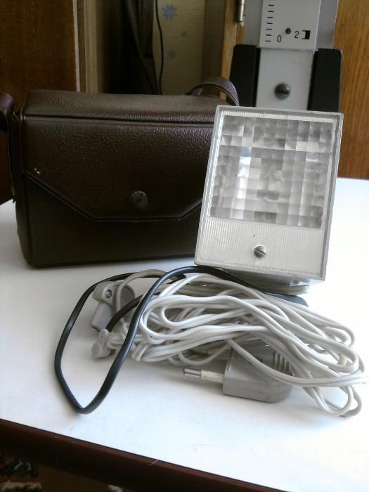 Фотоспалах (Фотовспышка) "Фотон" в футлярі.