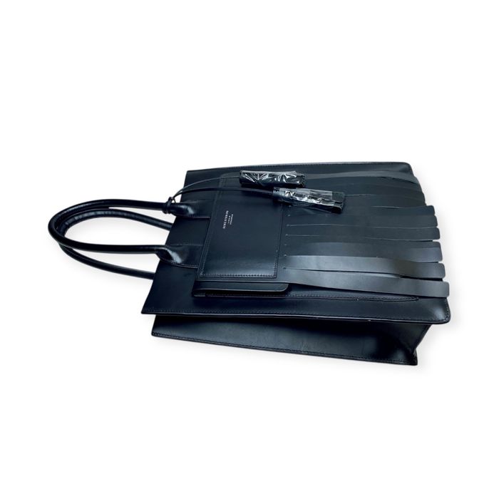 Шкіряна сумка Acne Studios.