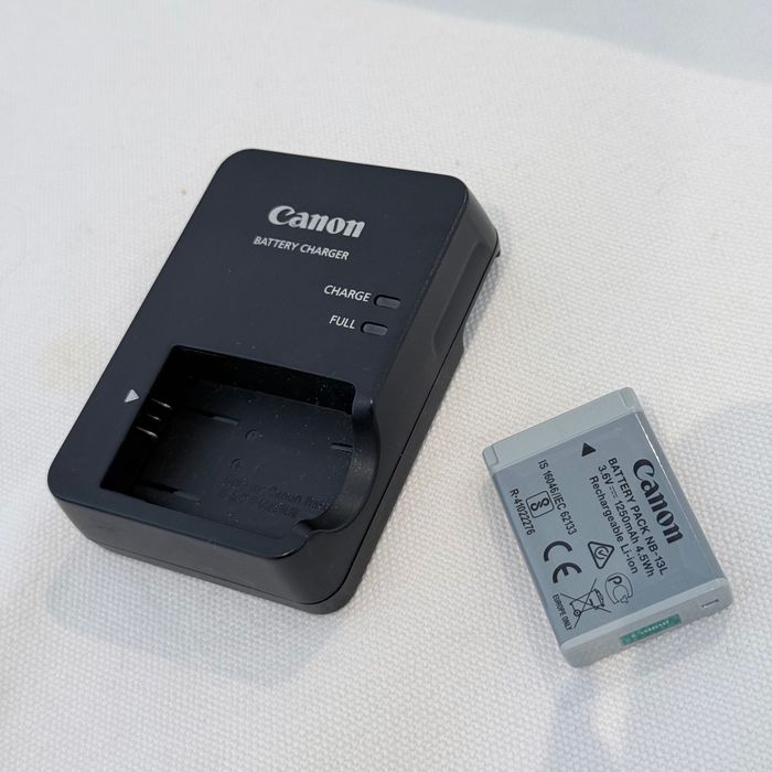 Canon G7X Mark II