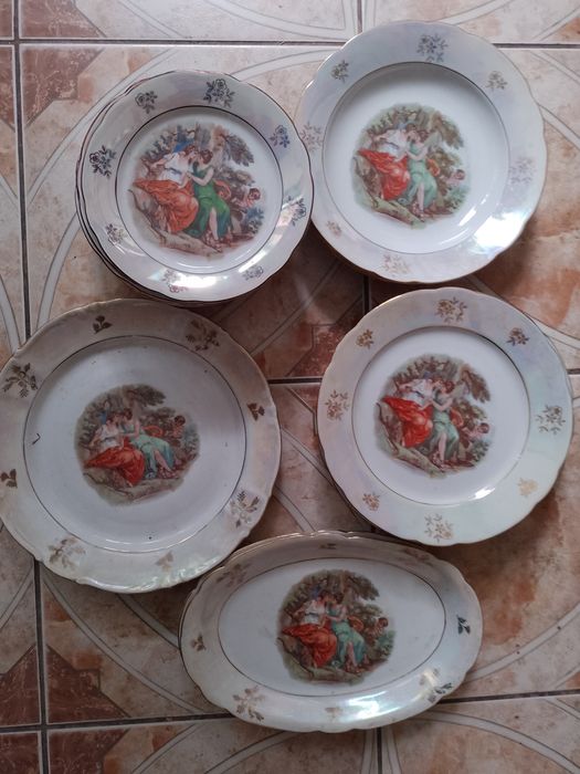 Посуд сервізів "Мадонна"