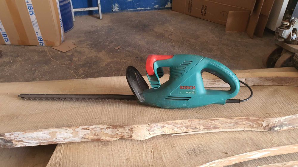 Sprawne Elektryczne Nożyce do żywopłotu Bosch AHS 42-16 Piła Sekator