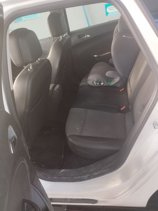 Opel Astra — fotografia 10