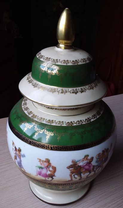 Pote pintado à mão