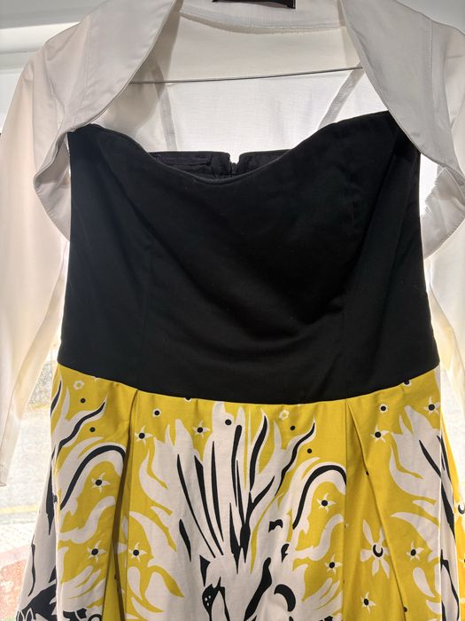 Vestido cai-cai efeito balão em baixo