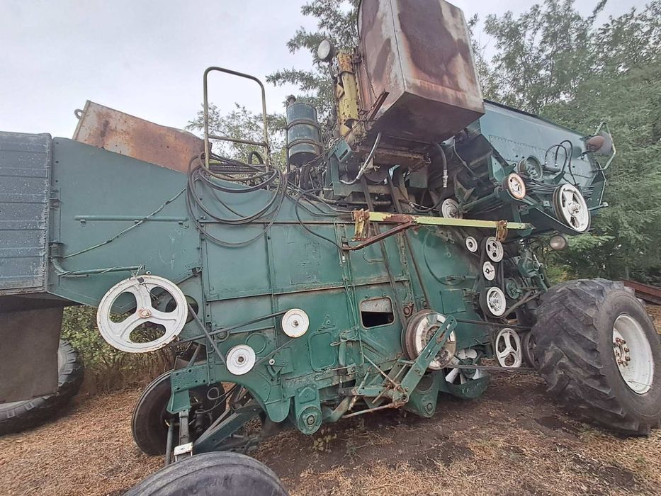 Продам комбайн Єнісей