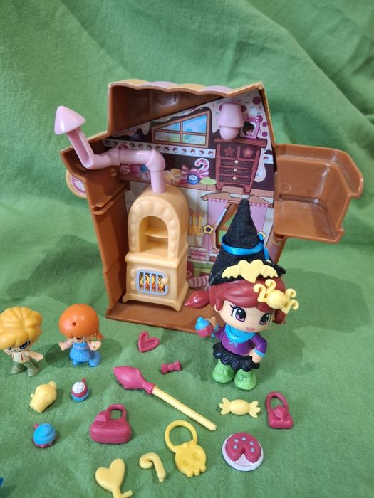 Fada com unicórnio e casa bruxa Pinypon com varios acessórios