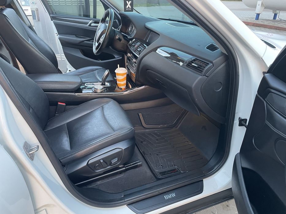 Продам BMW X3 2.0