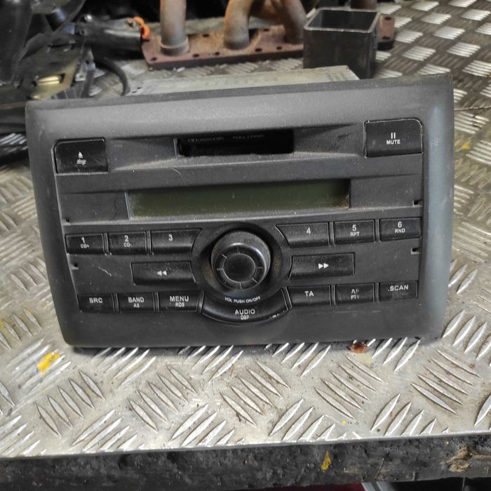 Radio Fabryczne Fiat Stilo +Kod