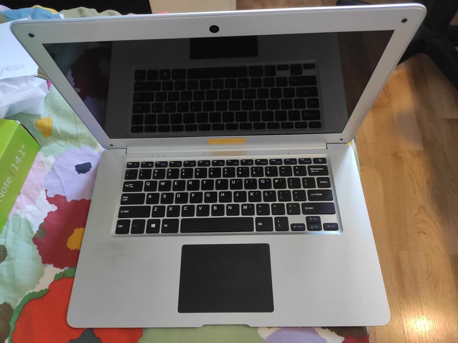 slim note 14.1 + laptop kiano