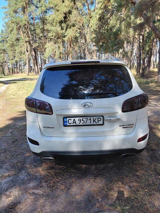 HYUNDAI SantaFe 2011год