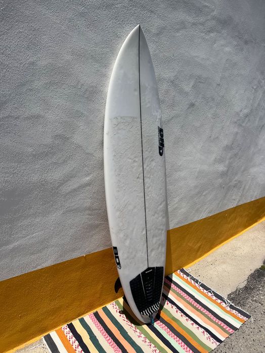 DHD black diamond 6’6 44L