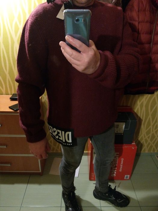 Swetr męski Diesel.