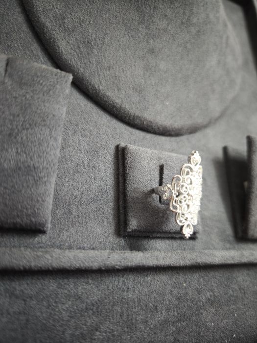 Nowy pierścionek srebrny 925 ażurowy roz 17