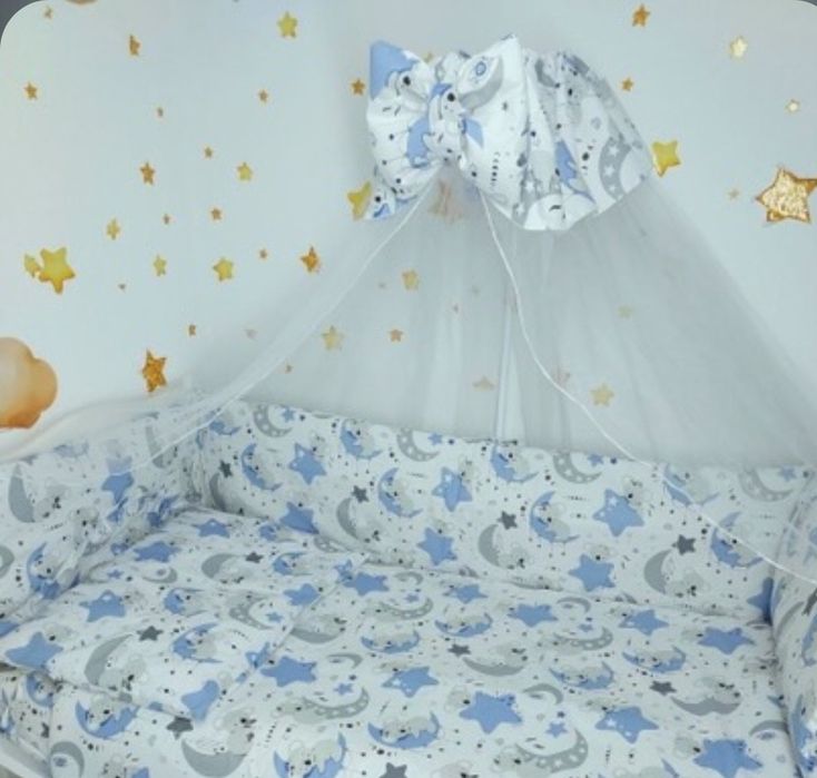 Тримач для балдахіна й сам балдахін