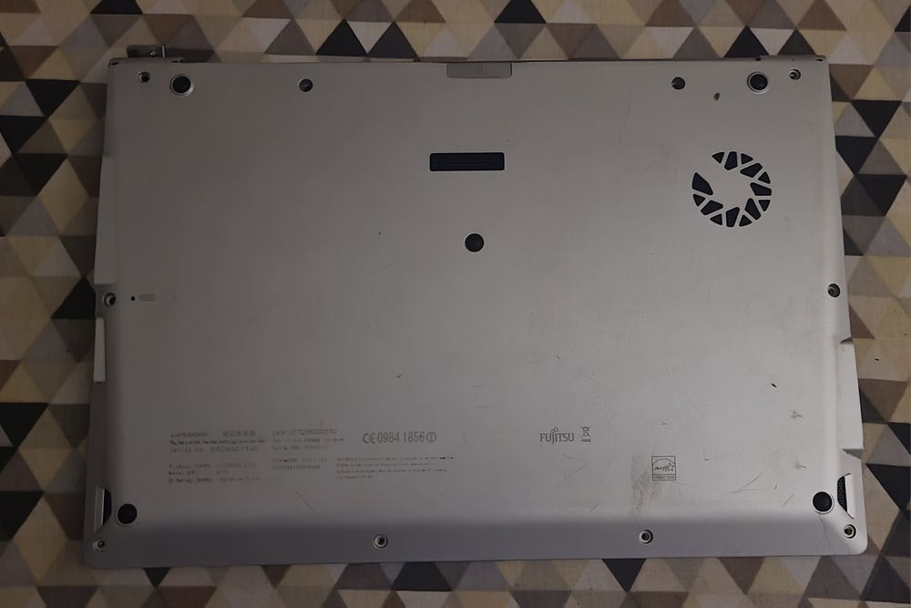 Ноутбук Fujitsu lifebook U772, core  i5, 4gb. ТОРГ, НЮАНС