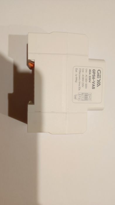 Реле захисту від перенапруги GEYA