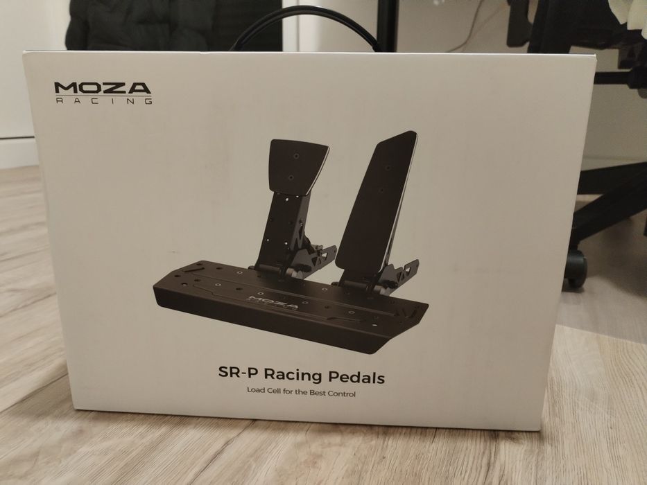 Bundle Moza R9 Com Volante ES e pedais SRP Loadcell com garantia