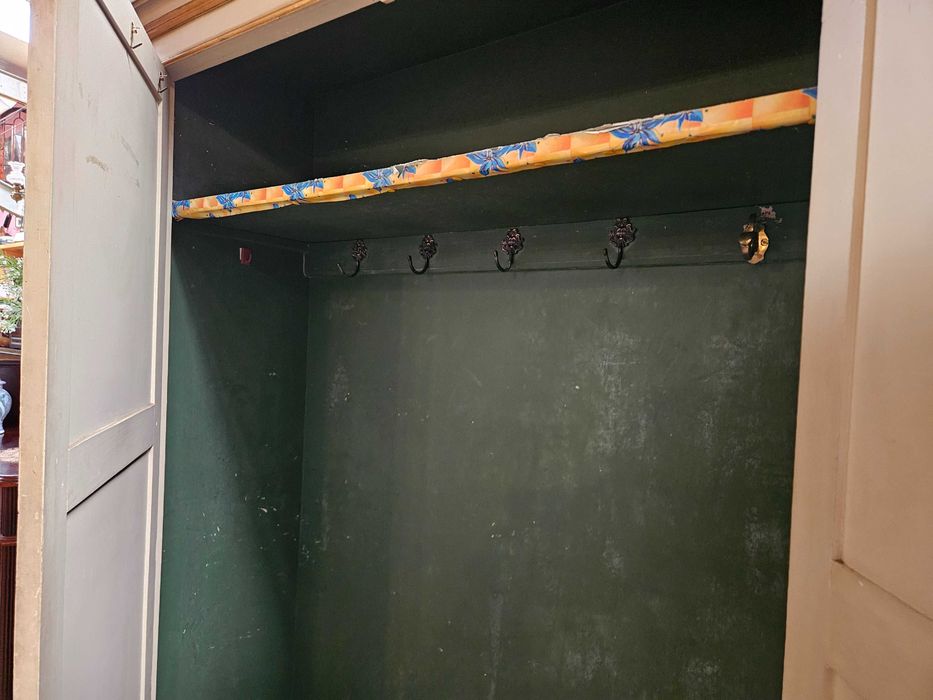 Móvel de entrada, antigo, em madeira maciça, pintado - Muitp bom es